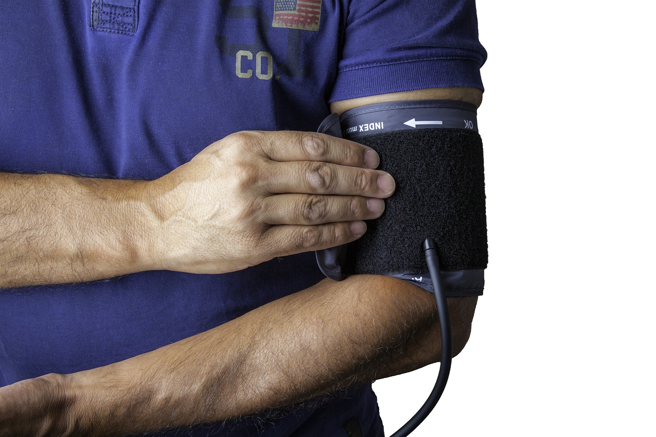 Le médecin de garde et les patients en situation de détresse sociale : aspects juridiques et enjeux éthiques