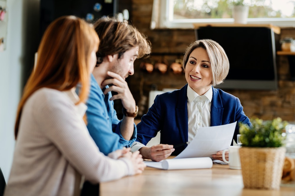 Comprendre la résiliation d'un contrat d'assurance habitation : Guide juridique simplifié