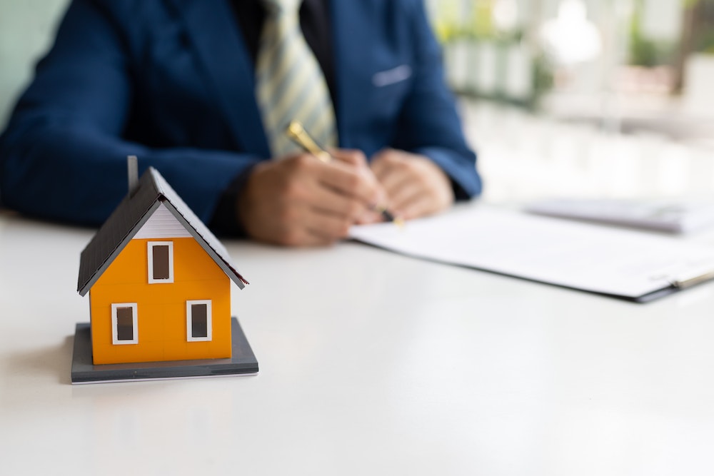 Comprendre le bail professionnel : Guide complet pour le locataire et le propriétaire