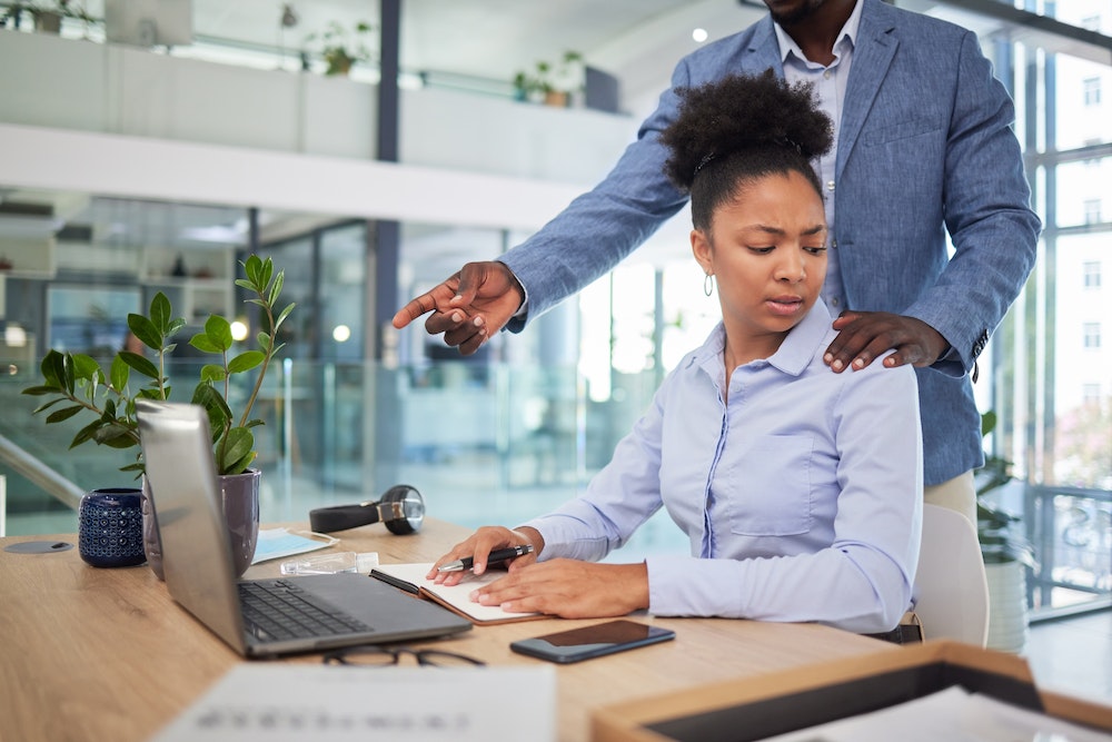 Harcèlement au travail : comprendre, identifier et agir