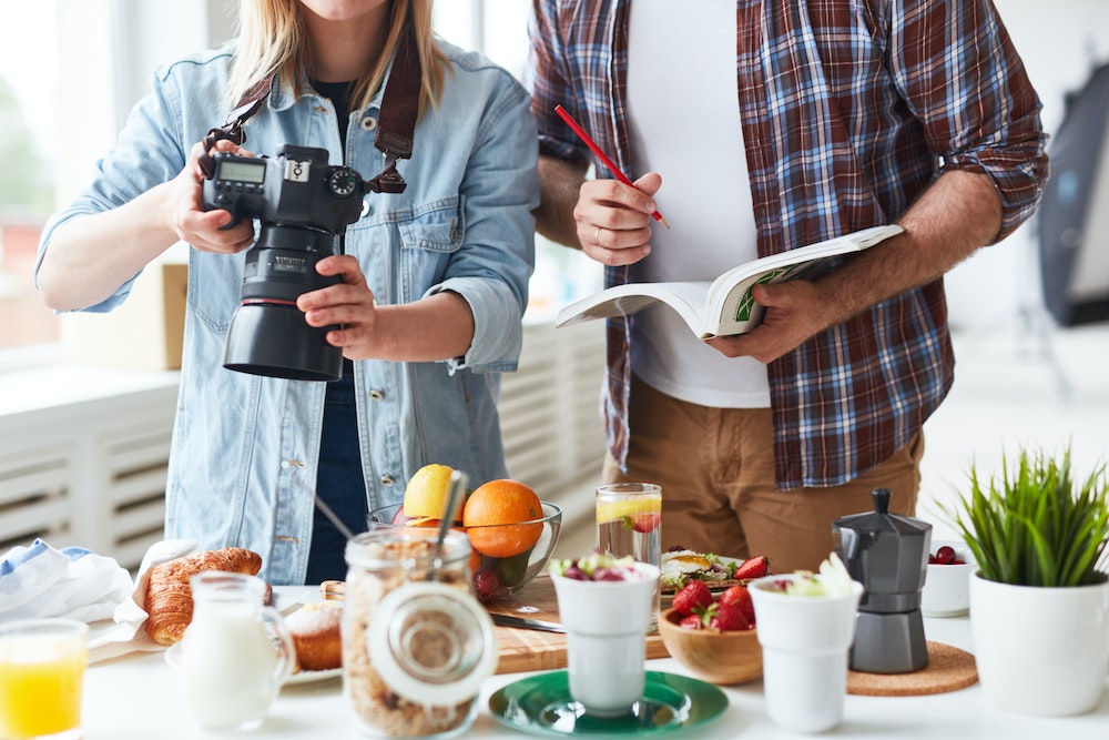 Comprendre les règles légales essentielles en matière de publicité: un guide détaillé