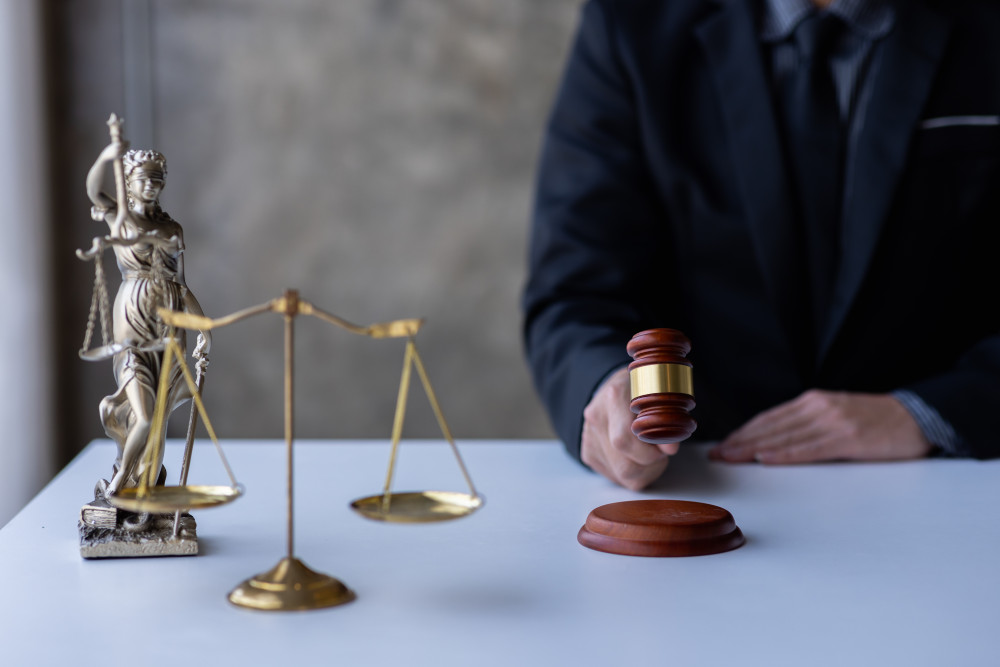 Choisir le bon statut juridique pour son entreprise: conseils d'un avocat